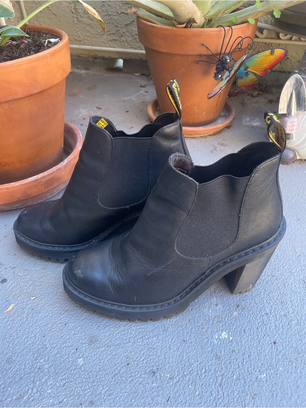 Dr. Martens Black Hurston heeled Chelsea Boots
